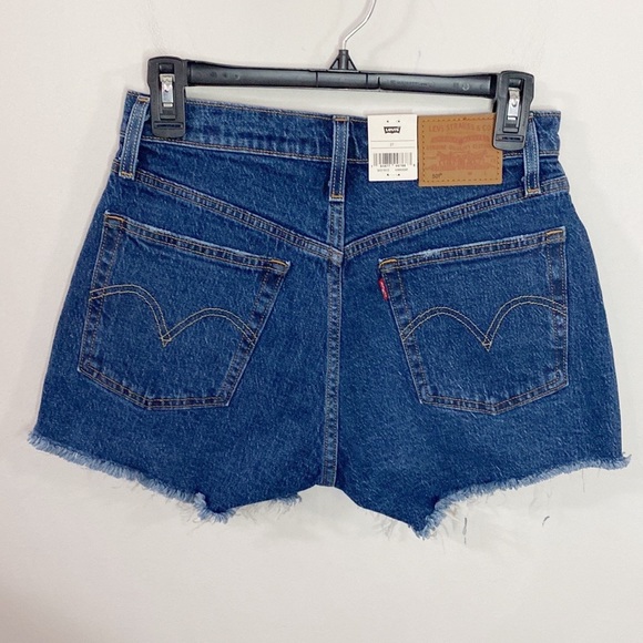 Levi’s Premium 501 High-Rise Distressed mini Shorts in Salsa Destiny Wash sz 27 - Picture 4 of 14